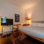 Holiday home Camelia With Garden By Wonderful Italy *