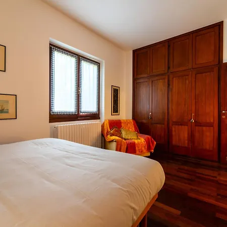 Camelia With Garden By Wonderful Italy Bellagio