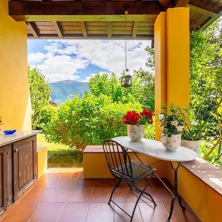 Hébergement de vacances Camelia With Garden By Wonderful Italy